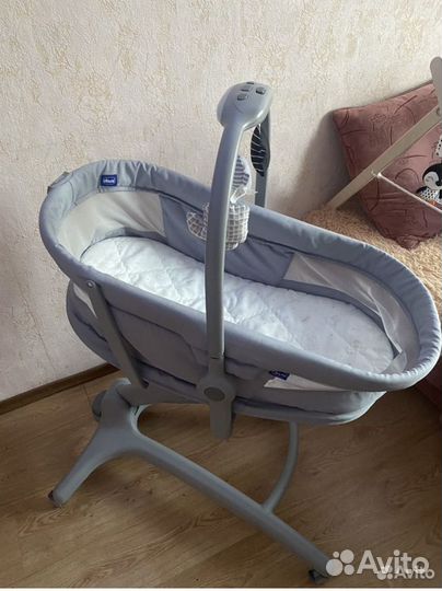 Кроватка-стульчик Chicco Baby Hug 4-в-1