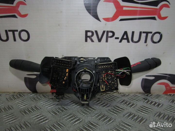 Переключатель подрулевой Renault Logan 2004-2015