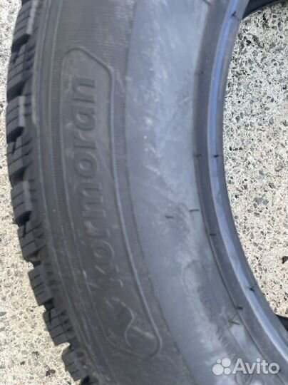 Kormoran Snow 215/65 R16 102H