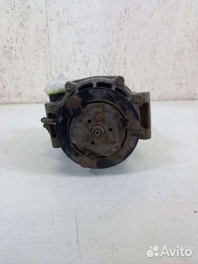 Компрессор кондиционера Mitsubishi Lancer 10