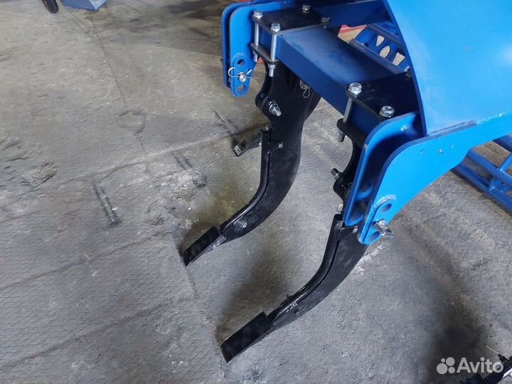 Культиватор глубокорыхлитель 3 рядный