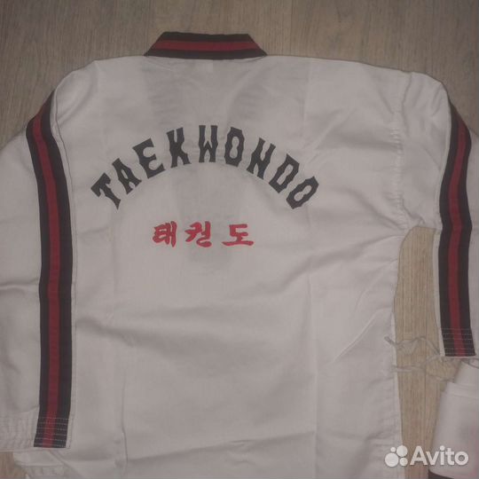 Кимоно для тхэквондо