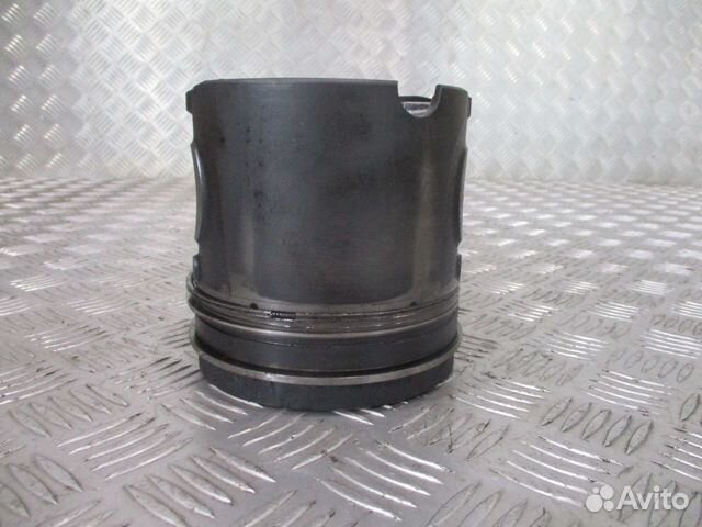 Поршень Volvo 21309212