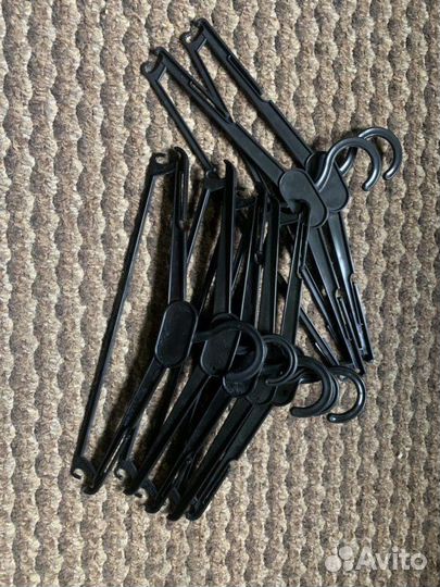 Плечики-вешалки пластиковые 31,5см