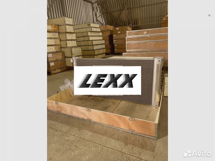 Радиатор экскаватор SH350