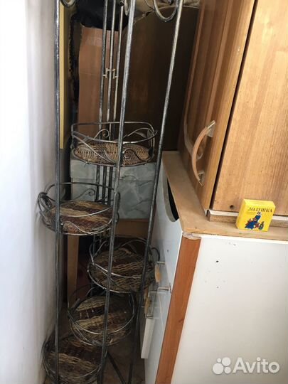 Подставка для цветов