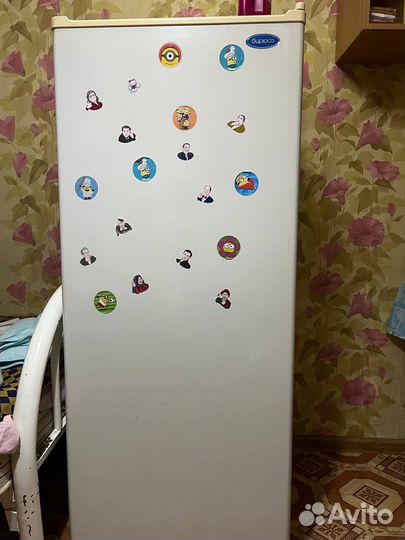 Продаётся холодильник за 4300, торг возможен