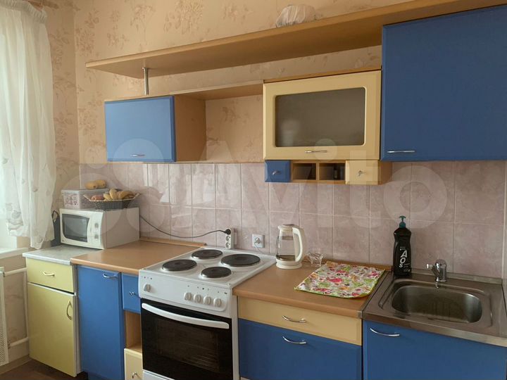 1-к. квартира, 40 м², 9/9 эт.
