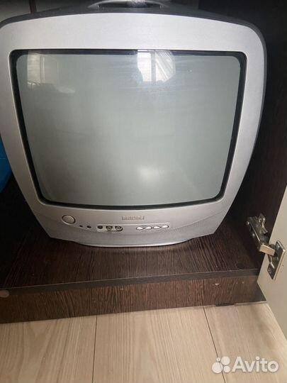 Телевизор ламповый Филипс работает хорошо