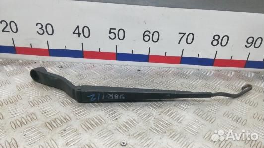 Щеткодержатель лобового стекла KIA sorento 1 (9BR0