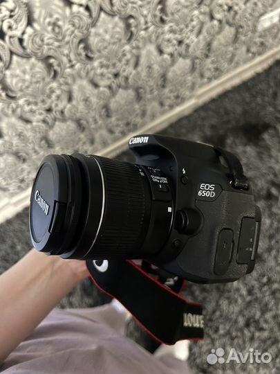 Зеркальный фотоаппарат canon 650d