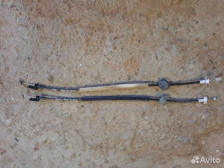 Тросик замка задней двери Ford Focus 2