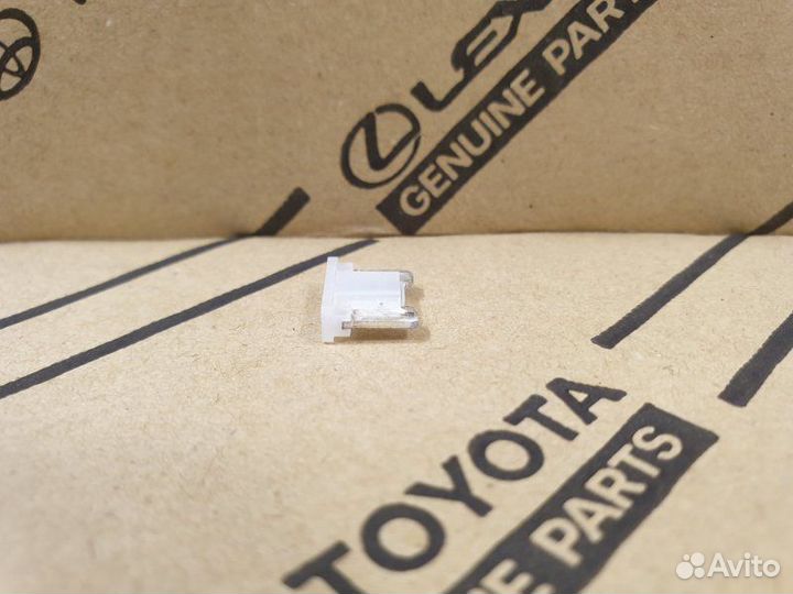 Предохранитель 25 ампер Toyota Camry V70