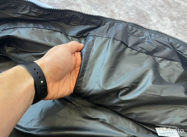 Легкие куртки Tommy Hilfinger удобные