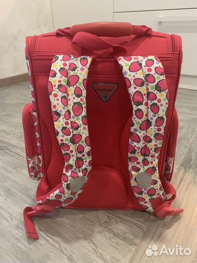 Рюкзак школьный