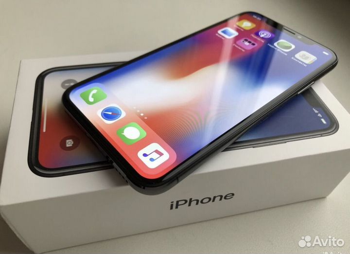 iPhone X, 64 ГБ
