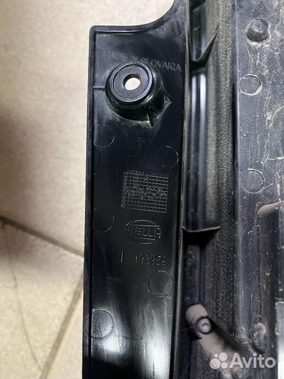 Задний левый фонарь Мерседес V Класс