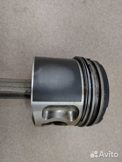 Поршень, шатун VAG 2,5TDI V6 AFB
