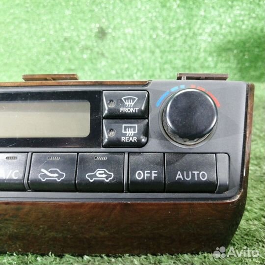 Блок управления климат-контролем Nissan Cefiro