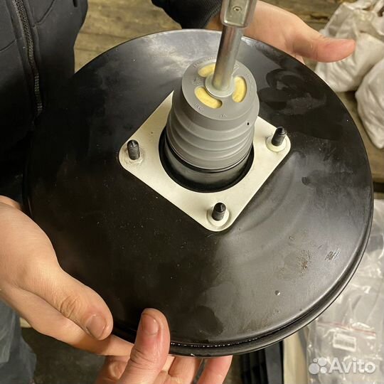 Вакуумный усилитель тормозов Duster и Largus