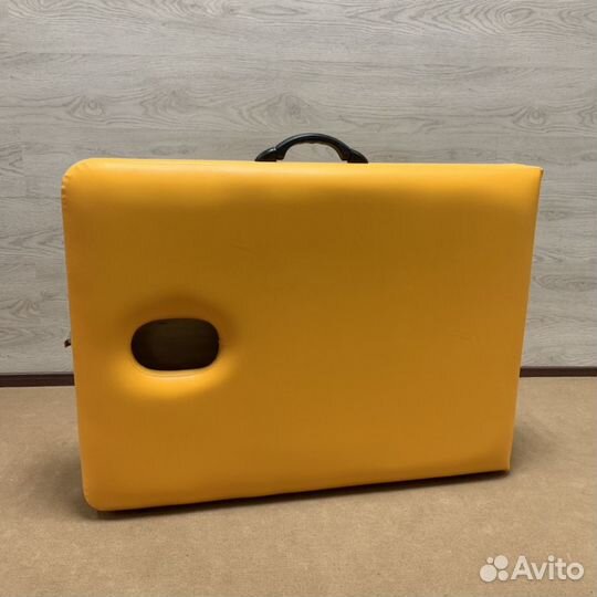 Массажный стол