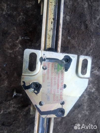 Стеклоподъемник электрический передний правый LADA