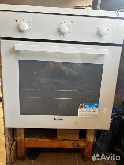 Духовой шкаф