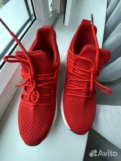 Кроссовки strobbs