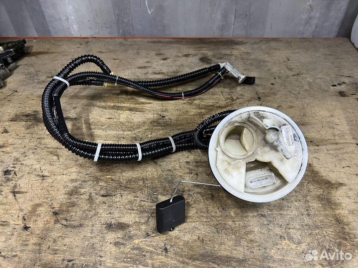 Датчик уровня топлива Mercedes Benz W203 W209