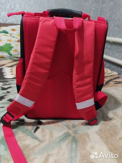 Школьный рюкзак