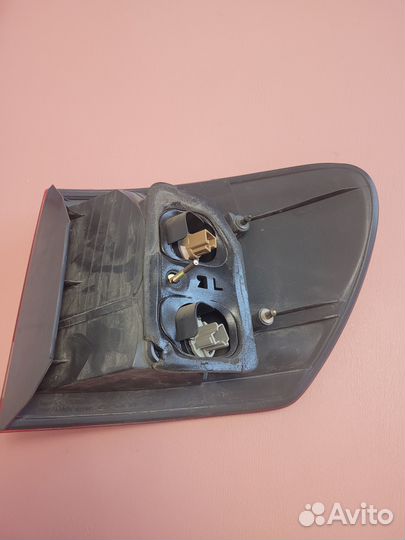 Продам Стоп-сигнал левый Toyota Ipsum ACM21,26