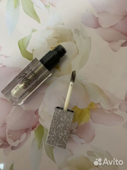 Lamel жидкие тени