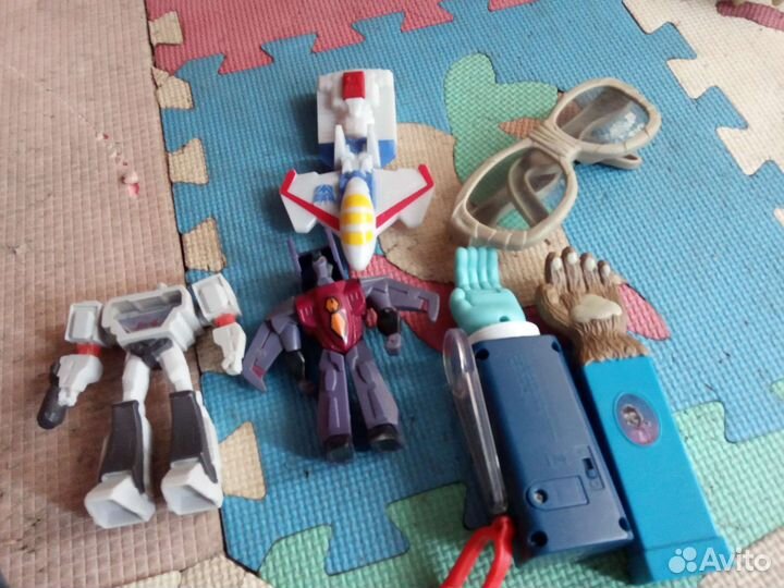 Игрушки из бургер Кинга и Макдональдса