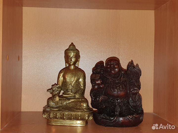 Фигурка Будды