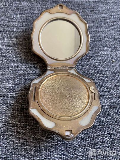 Ракушка пудреница, винтаж