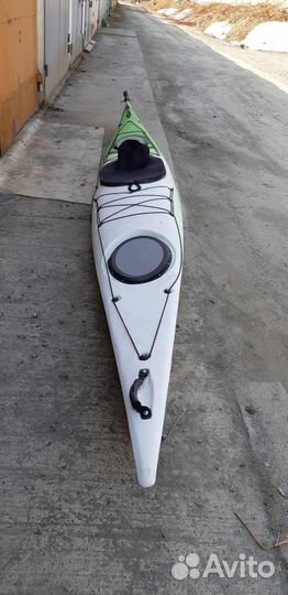 Каяк пластиковый одноместный морской
