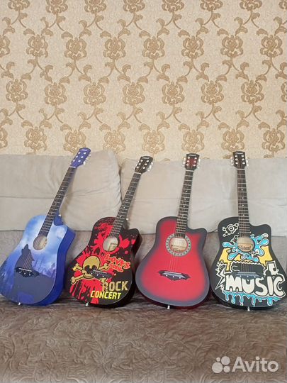 Гитара акустическая