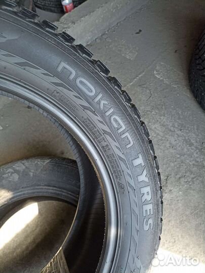 Nokian Tyres Hakkapeliitta 9 SUV 275/50 R21