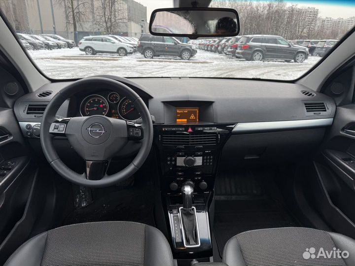 Opel Astra 1.8 AT, 2013, 134 000 км