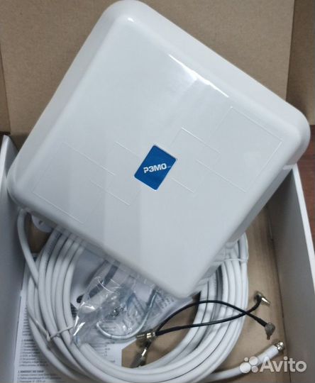 3G,4G антенна BAS-2325 c кабелем 2х5м и 2 CRC9-F