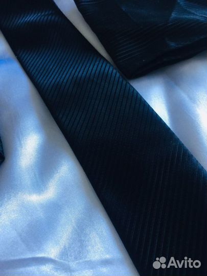 Галстук мужской (пьер кардэн) + платок