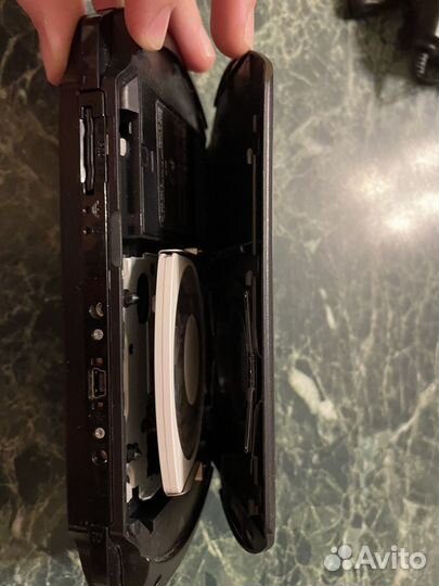 Sony PSP e1008