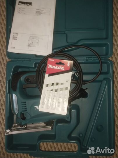 Электро лобзик makita 4329