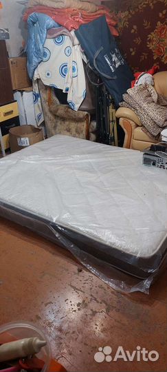 Матрас 160х200 бу
