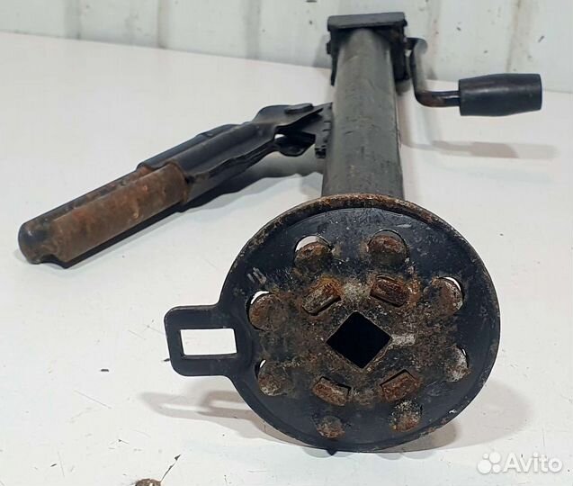 Домкрат BMW E36