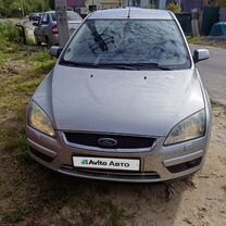 Ford Focus 1.8 MT, 2006, битый, 325 000 км, с пробегом, цена 350 000 руб.