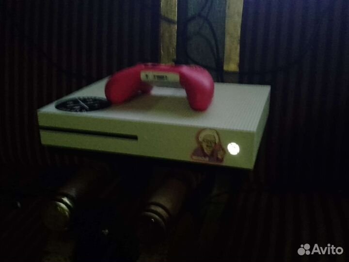 Игровая приставка xbox one s