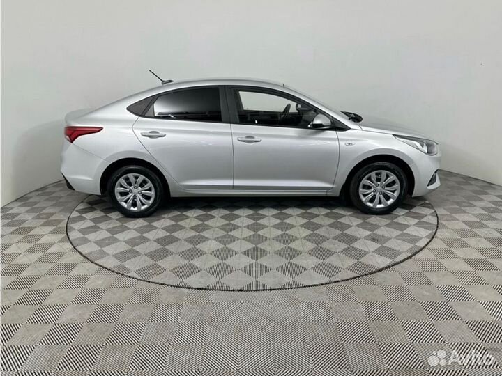Hyundai Solaris 1.6 AT, 2020, 35 179 км