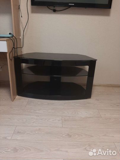 Тумба под телевизор бу стеклянная