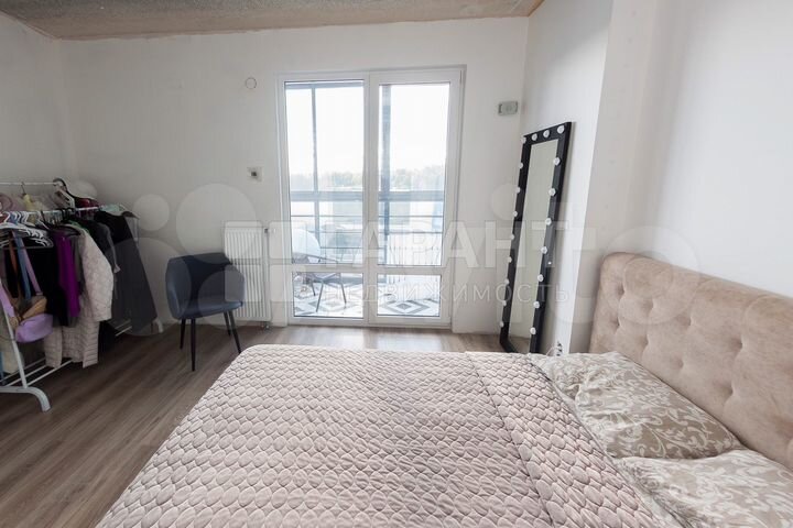 4-к. квартира, 90,1 м², 8/9 эт.